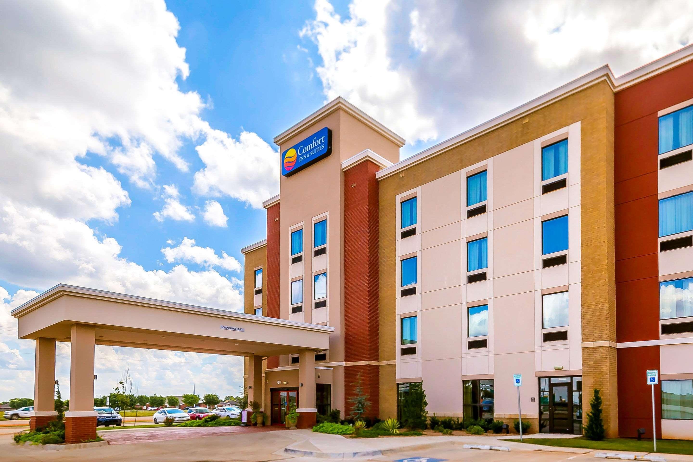 Comfort Inn & Suites Newcastle - Oklahoma City Екстер'єр фото